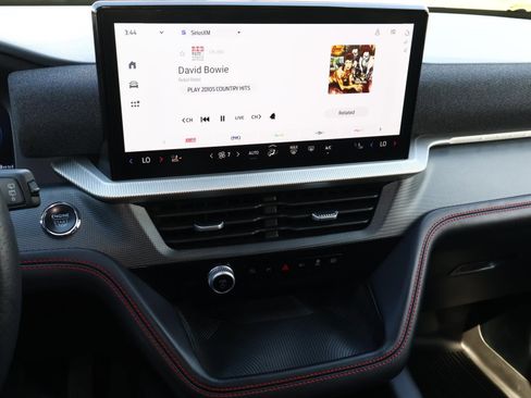 Used 2025 Ford Explorer ST-Line image 28