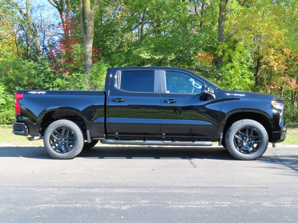 New 2026 Chevrolet Silverado 1500 RST w/ RST Select Package AWD/4WD image 2