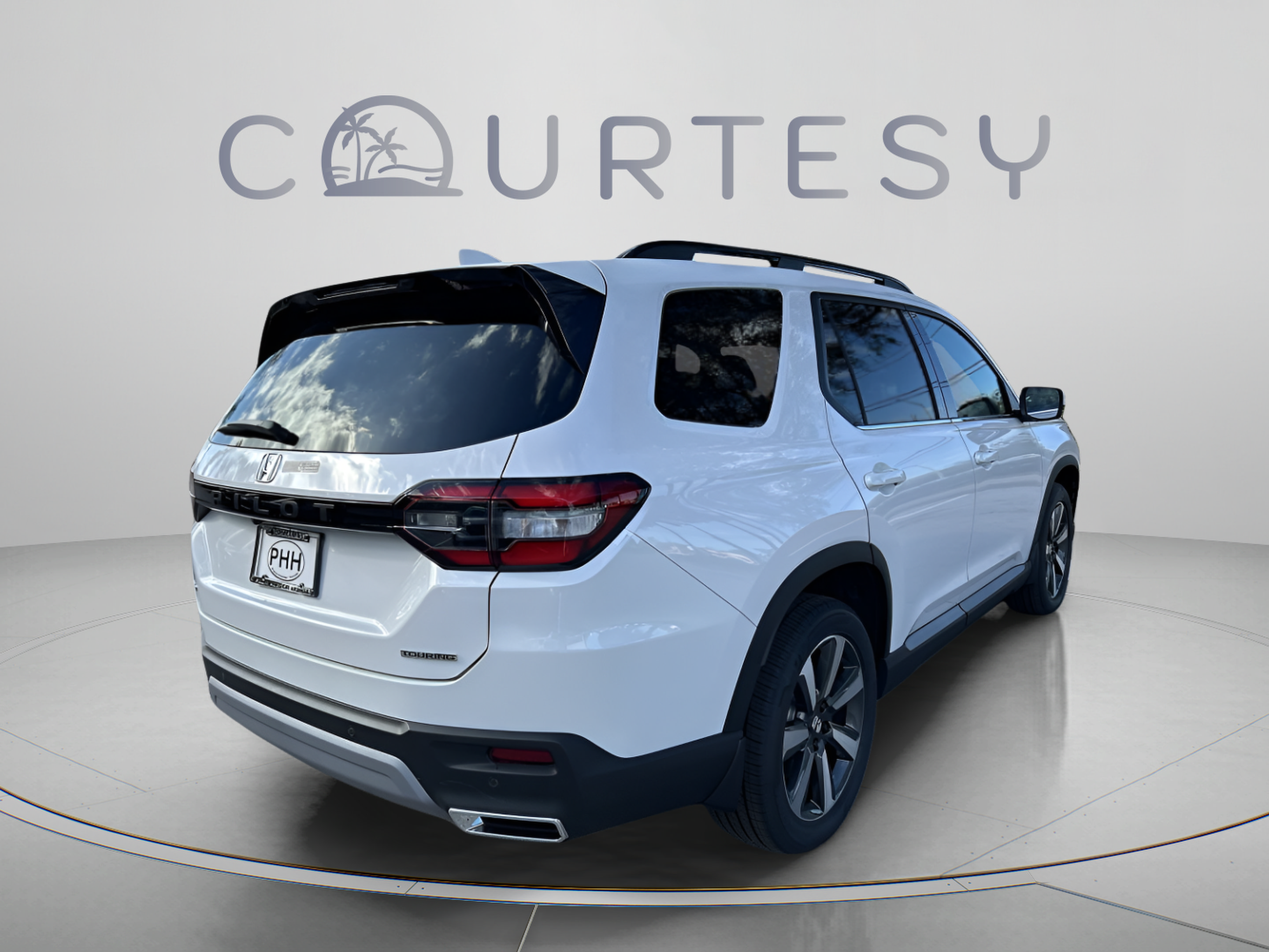 Used 2024 Honda Pilot Touring image 7