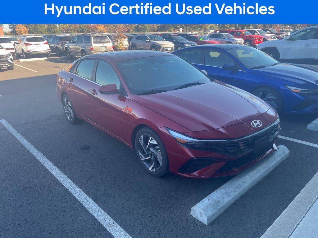 Certified 2025 Hyundai Elantra SEL FWD image 2