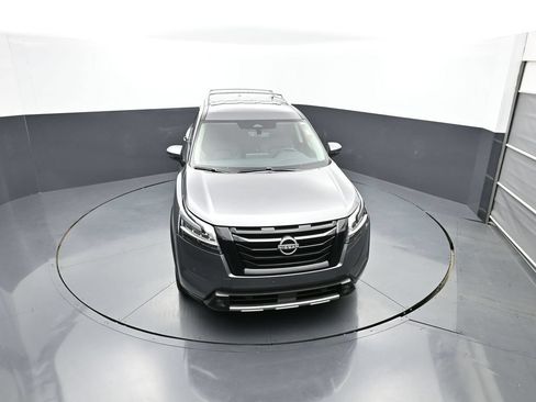Used 2023 Nissan Pathfinder SL w/ Lighting Package (N92) AWD/4WD image 41