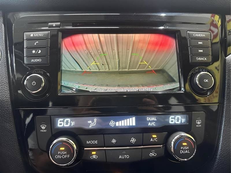 Used 2021 Nissan Rogue Sport SV AWD/4WD image 19