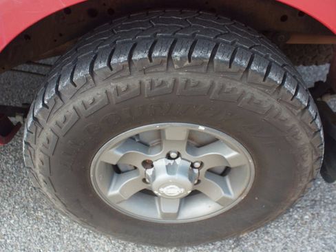 Used 2004 Nissan Frontier XE w/ (PWR) Pwr Pkg RWD image 16