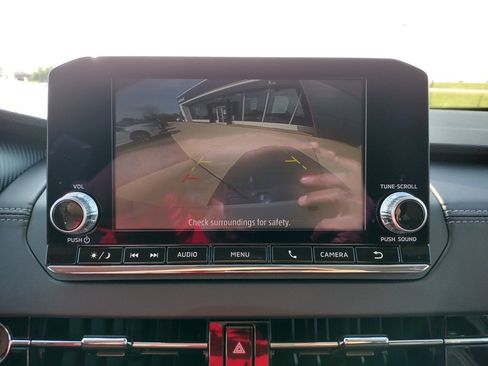 Used 2023 Mitsubishi Outlander ES image 3