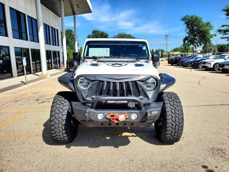 Used 2018 Jeep Wrangler Unlimited Rubicon AWD/4WD image 2