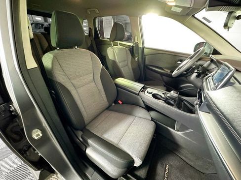 Certified 2023 Nissan Rogue SV AWD/4WD image 22