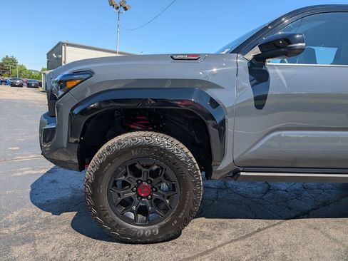 Certified 2025 Toyota Tacoma TRD Pro w/ Tow Tech Package AWD/4WD image 2