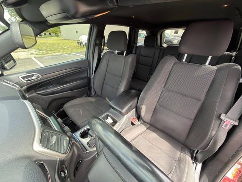 Used 2019 Jeep Grand Cherokee Laredo AWD/4WD image 10