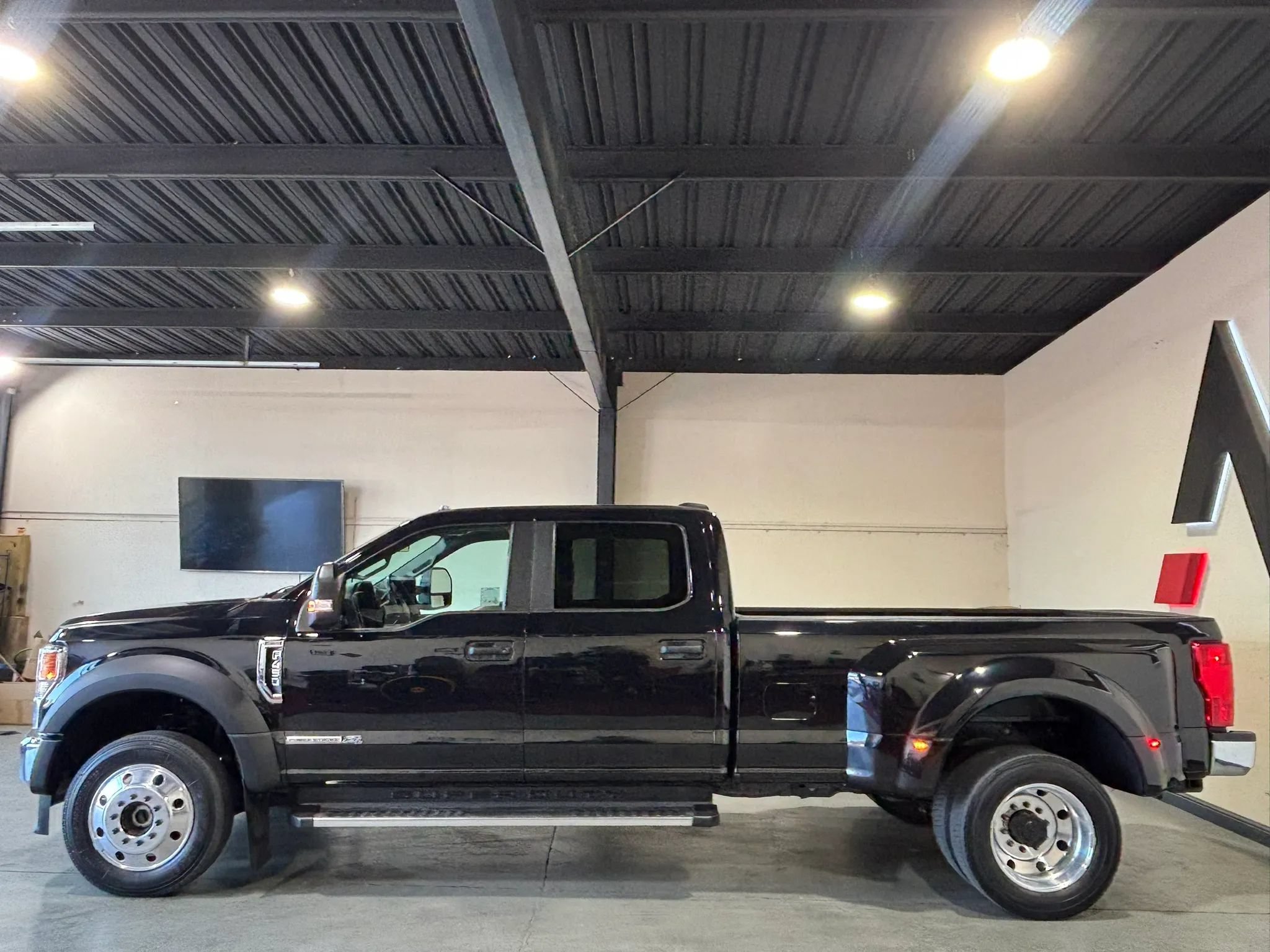 Used 2022 Ford F450 XL w/ STX Appearance Package AWD/4WD image 5