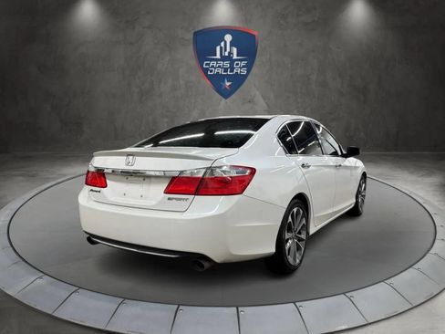 Used 2015 Honda Accord Sport image 5