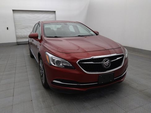 Used 2018 Buick LaCrosse Essence image 14