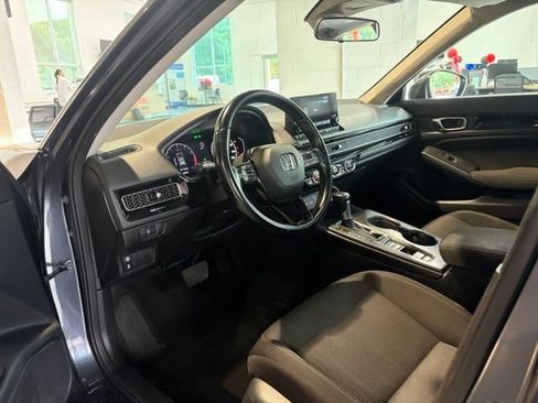 Used 2022 Honda Civic EX image 8