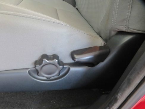 Used 2023 Toyota Tacoma SR5 image 16