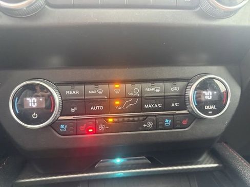 Used 2019 Ford Expedition Limited w/ Equipment Group 303A image 13