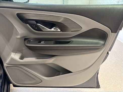 Certified 2018 GMC Terrain SLT w/ Preferred Package image 14