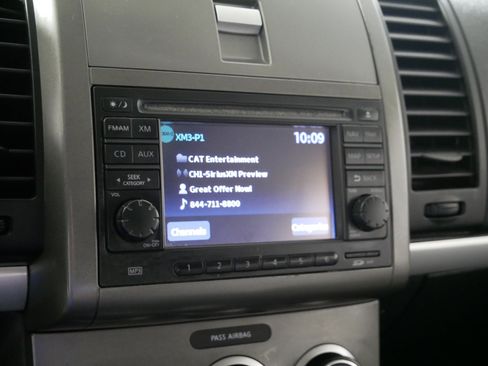 Used 2012 Nissan Sentra 2.0 SR w/ Special Edition Pkg image 22