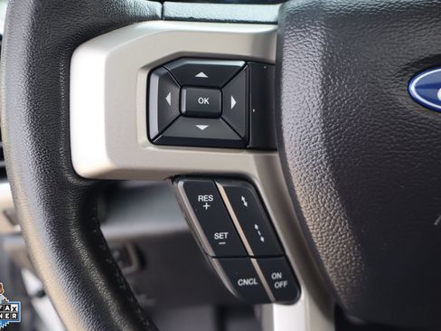 Certified 2019 Ford F150 Lariat w/ Equipment Group 502A Luxury AWD/4WD image 14