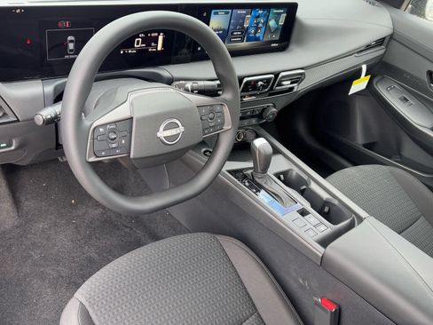 Used 2026 Nissan Sentra S w/ S Cold Weather Package FWD image 19