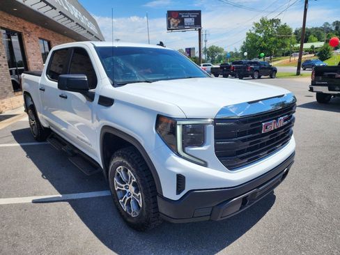 Used 2024 GMC Sierra 1500 Pro w/ Pro Value Package AWD/4WD image 8