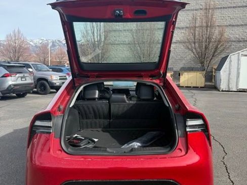 Used 2024 Toyota Prius Prime XSE Premium image 10