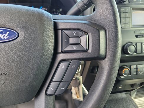 Used 2022 Ford F350 XL w/ Power Equipment Group image 13