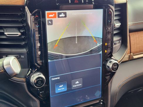 Used 2024 RAM 2500 Limited image 22