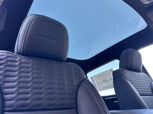 New 2025 GMC Sierra EV Denali image 18