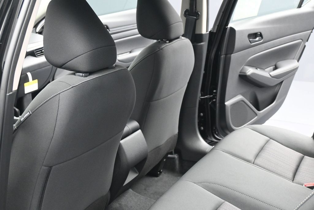 New 2026 Nissan Altima 2.5 SV FWD image 17