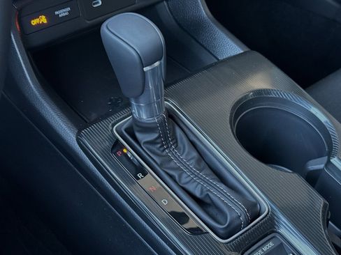 New 2025 Honda Civic Sport image 13