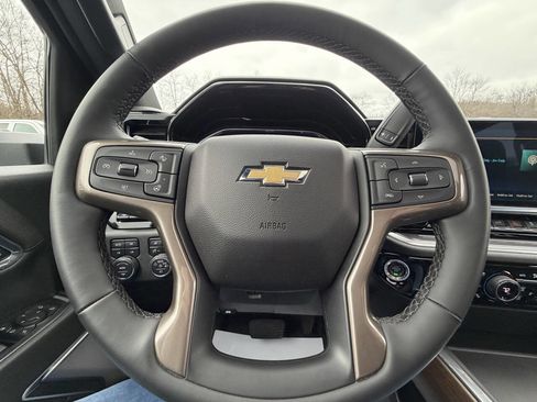 Used 2024 Chevrolet Silverado 3500 High Country w/ High Country Premium Package image 42