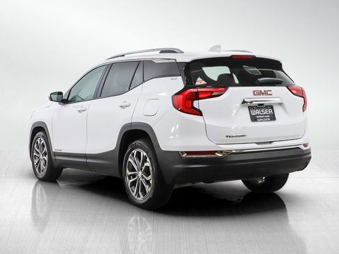 Used 2020 GMC Terrain SLT image 3