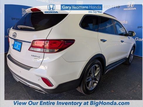 Used 2018 Hyundai Santa Fe Limited image 6
