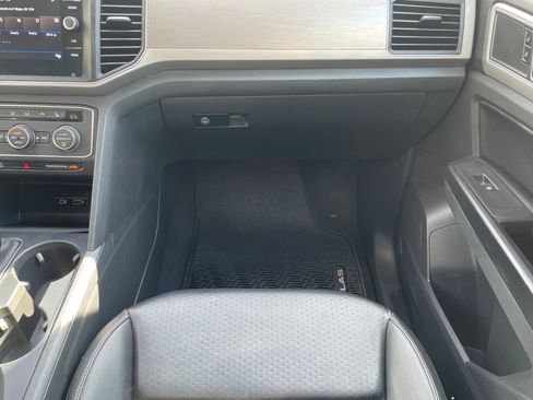 Used 2019 Volkswagen Atlas SE FWD image 27