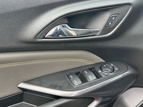 Certified 2025 Chevrolet Trax ACTIV w/ Sunroof Package FWD image 15