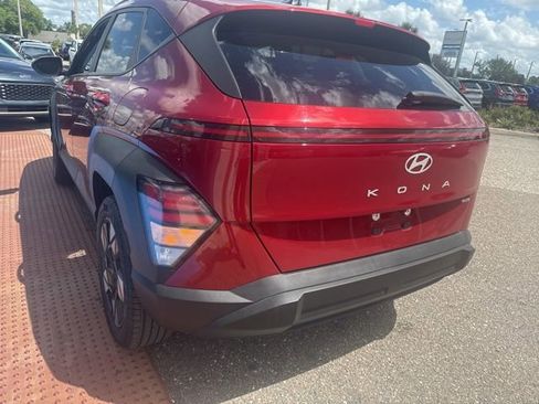 Used 2025 Hyundai Kona SEL image 22