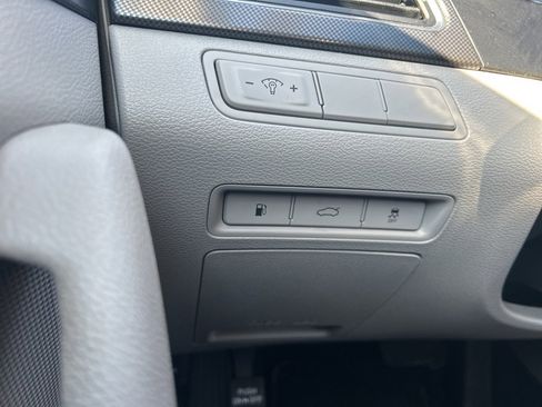 Used 2017 Hyundai Sonata Sport w/ Value Edition Package 02 image 12