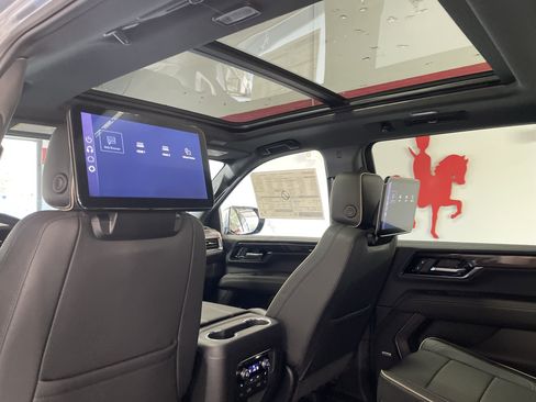 New 2026 GMC Yukon XL Elevation w/ Elevation Premium Package image 13