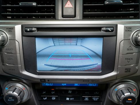 Used 2018 Toyota 4Runner Limited image 21