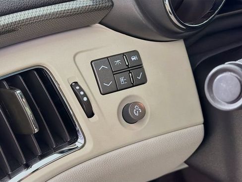 Used 2010 Cadillac CTS V RWD image 12
