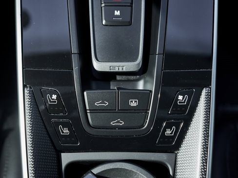 Used 2025 Porsche 911 Turbo S image 61