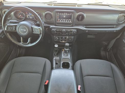 Used 2022 Jeep Wrangler Unlimited Sport AWD/4WD image 32