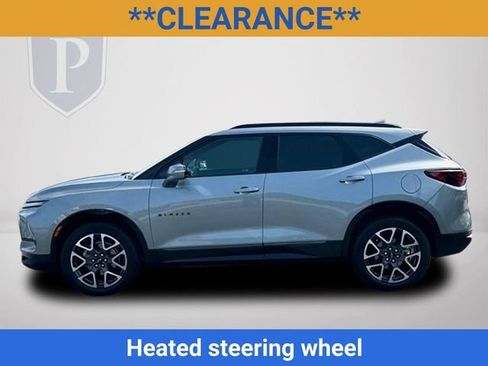 Certified 2025 Chevrolet Blazer RS FWD image 11