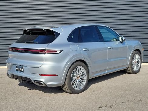 New 2026 Porsche Cayenne AWD/4WD image 7