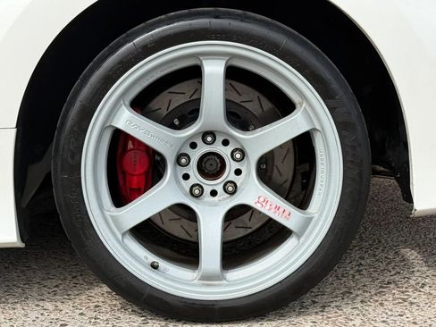 Used 2019 Nissan 370Z NISMO RWD image 27