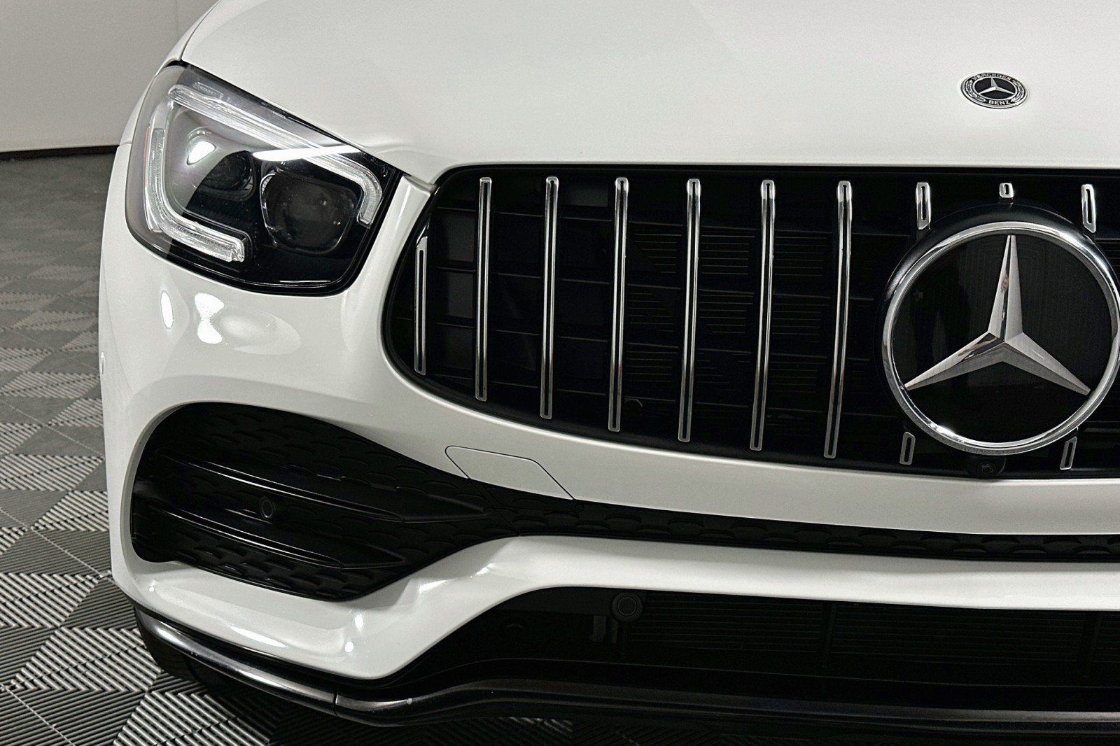 Used 2022 Mercedes-Benz GLC 43 AMG 4MATIC w/ Driver Assistance Package image 16