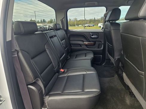 Used 2017 GMC Sierra 2500 SLT AWD/4WD image 28