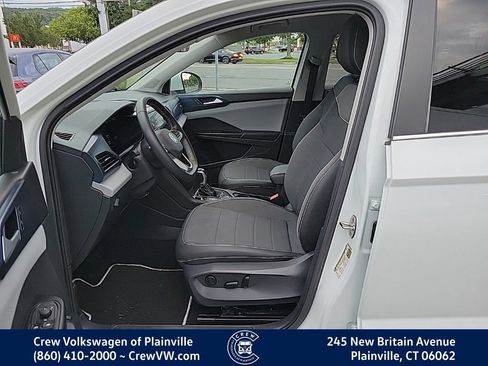 Certified 2023 Volkswagen Taos SE AWD/4WD image 13