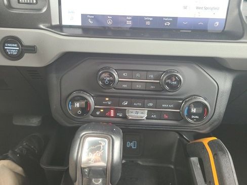 Used 2021 Ford Bronco Badlands image 25