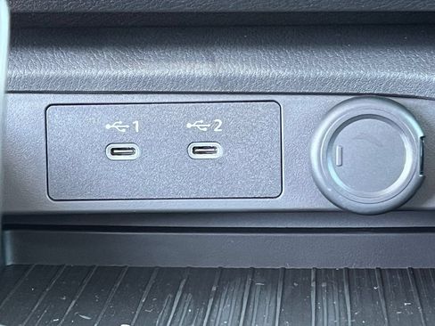 New 2027 Nissan Sentra SV w/ Floor Mat Package FWD image 23
