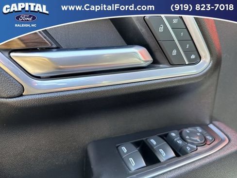 Used 2025 GMC Sierra 2500 SLT w/ SLT Premium Package AWD/4WD image 21